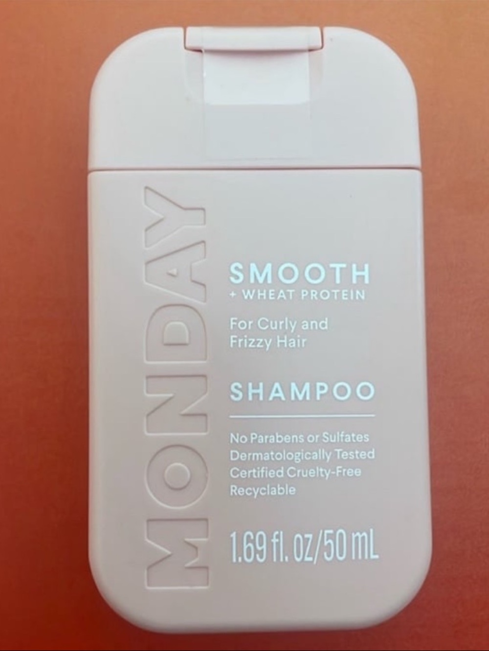 Monday Haircare Smooth Shampoo